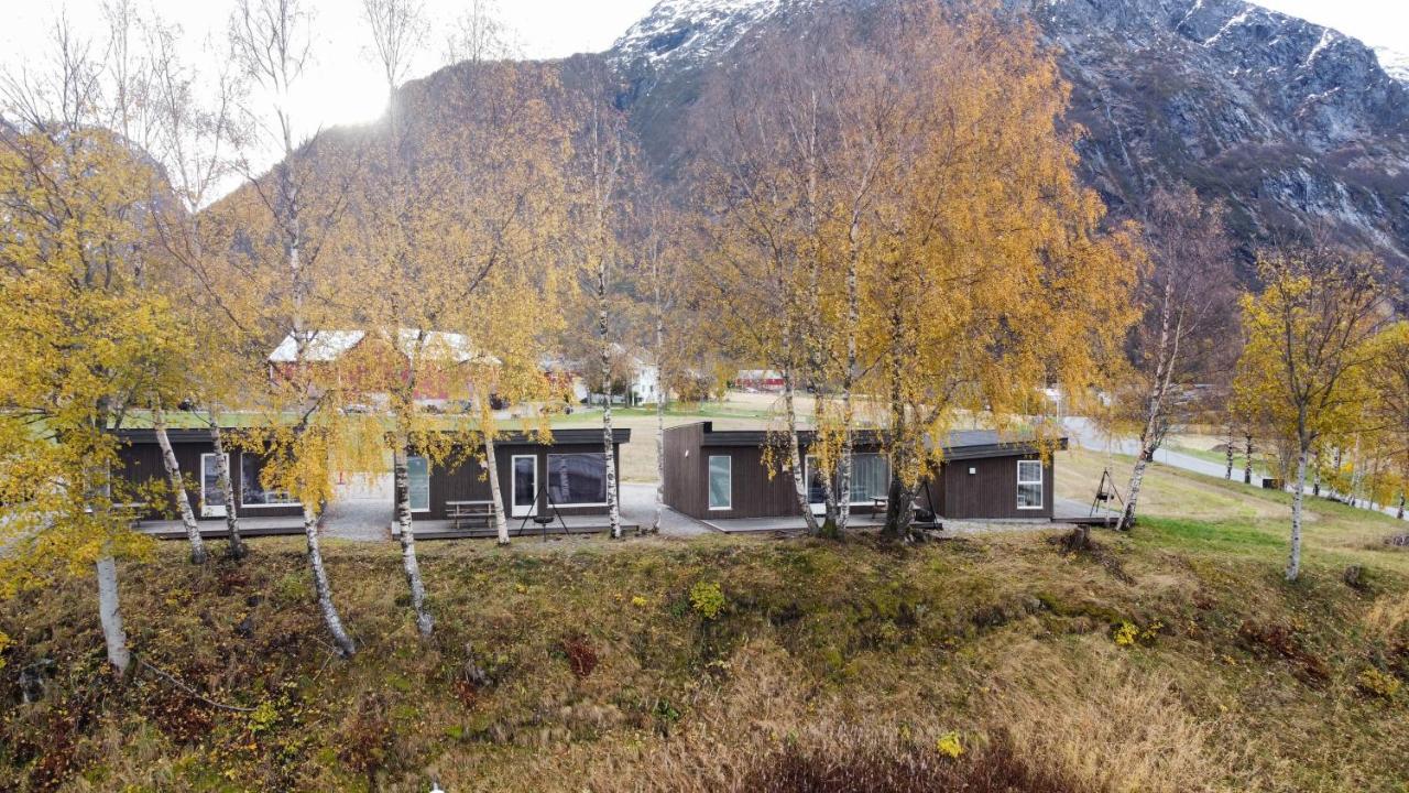 Setnes Feriesenter Hostel Veblungsnes Екстериор снимка