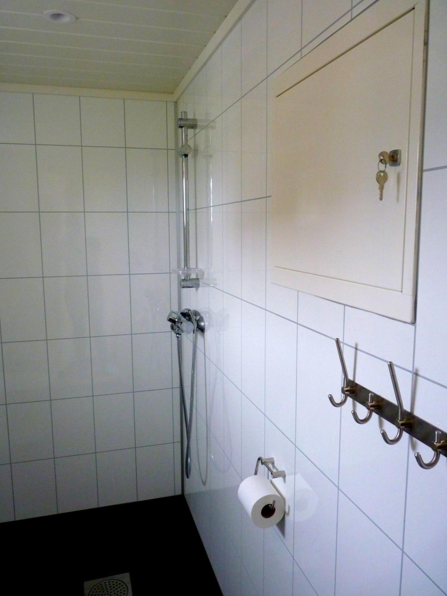 Setnes Feriesenter Hostel Veblungsnes Стая снимка